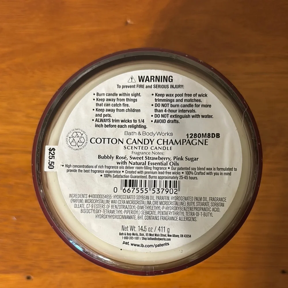 Bath & Body Works Red and Silver Holiday Decor Candle - Picture 3 of 4